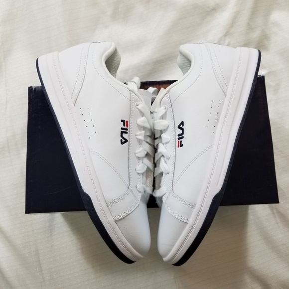 FILA BNIB Leather Tennis Athletic Walking Shoe - Picture 5 of 8